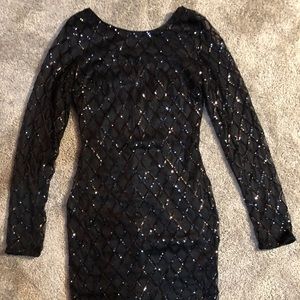 Forever 21 black sequined dress. Size small